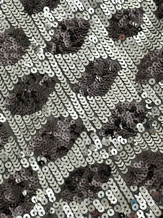 EXPRESS Sequin Leopard Print Mini Skirt - Silver/Pewter - Picture 8 of 11